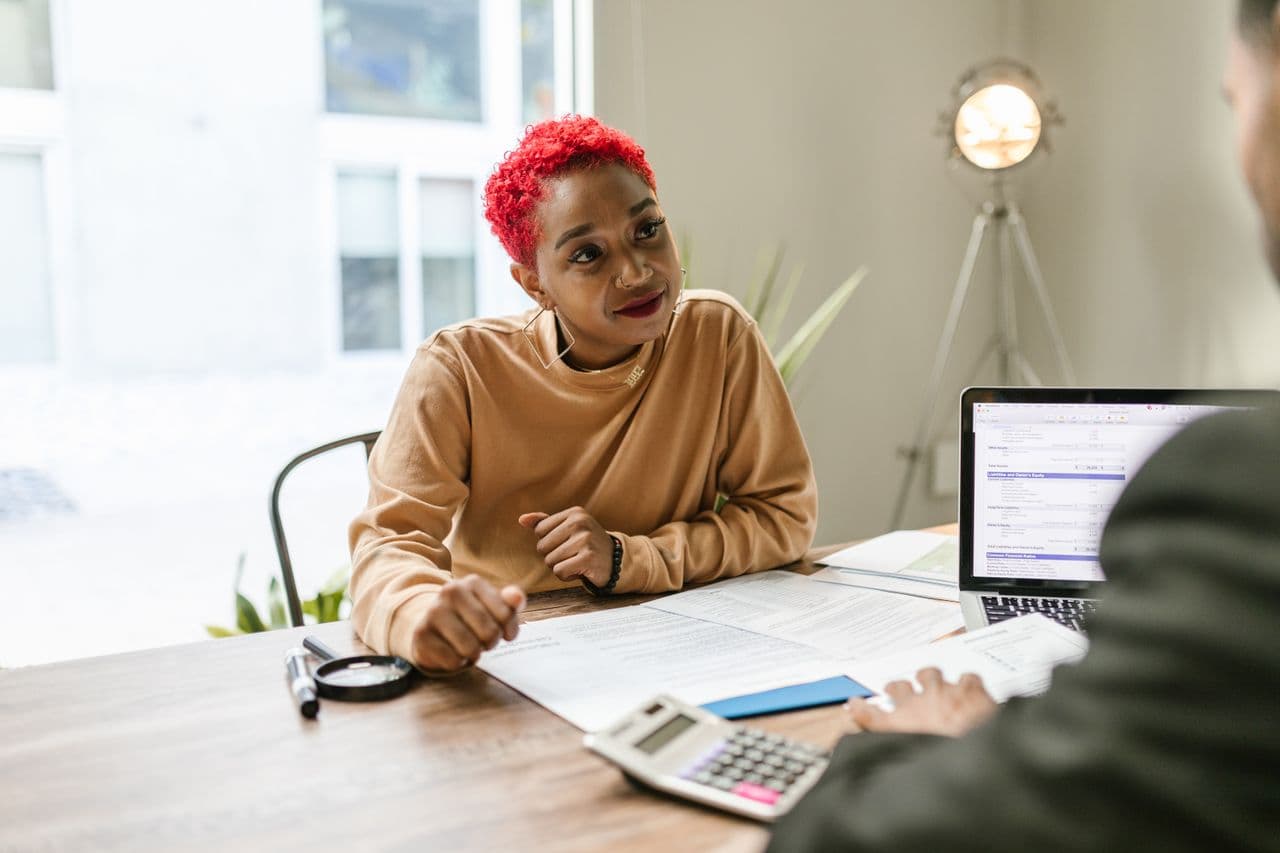 Build credit histories for unbanked women entrepreneurs