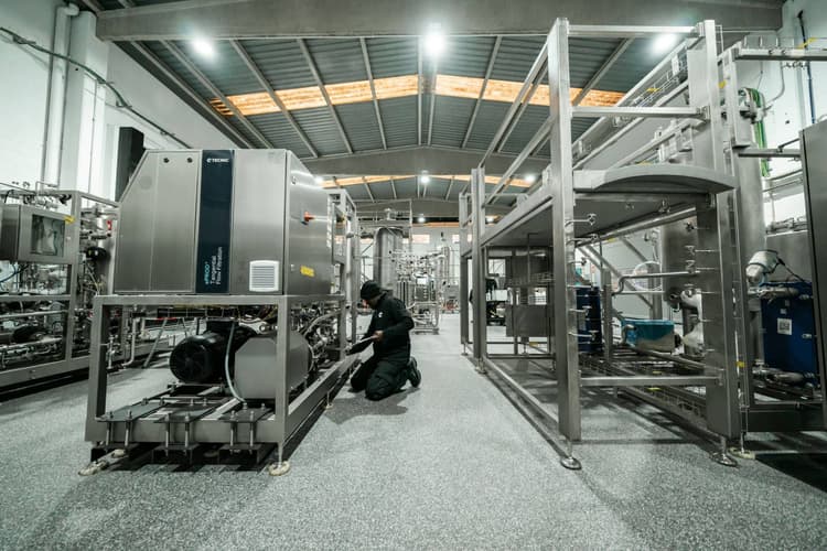 Adopt start-up solutions to decarbonise group operations