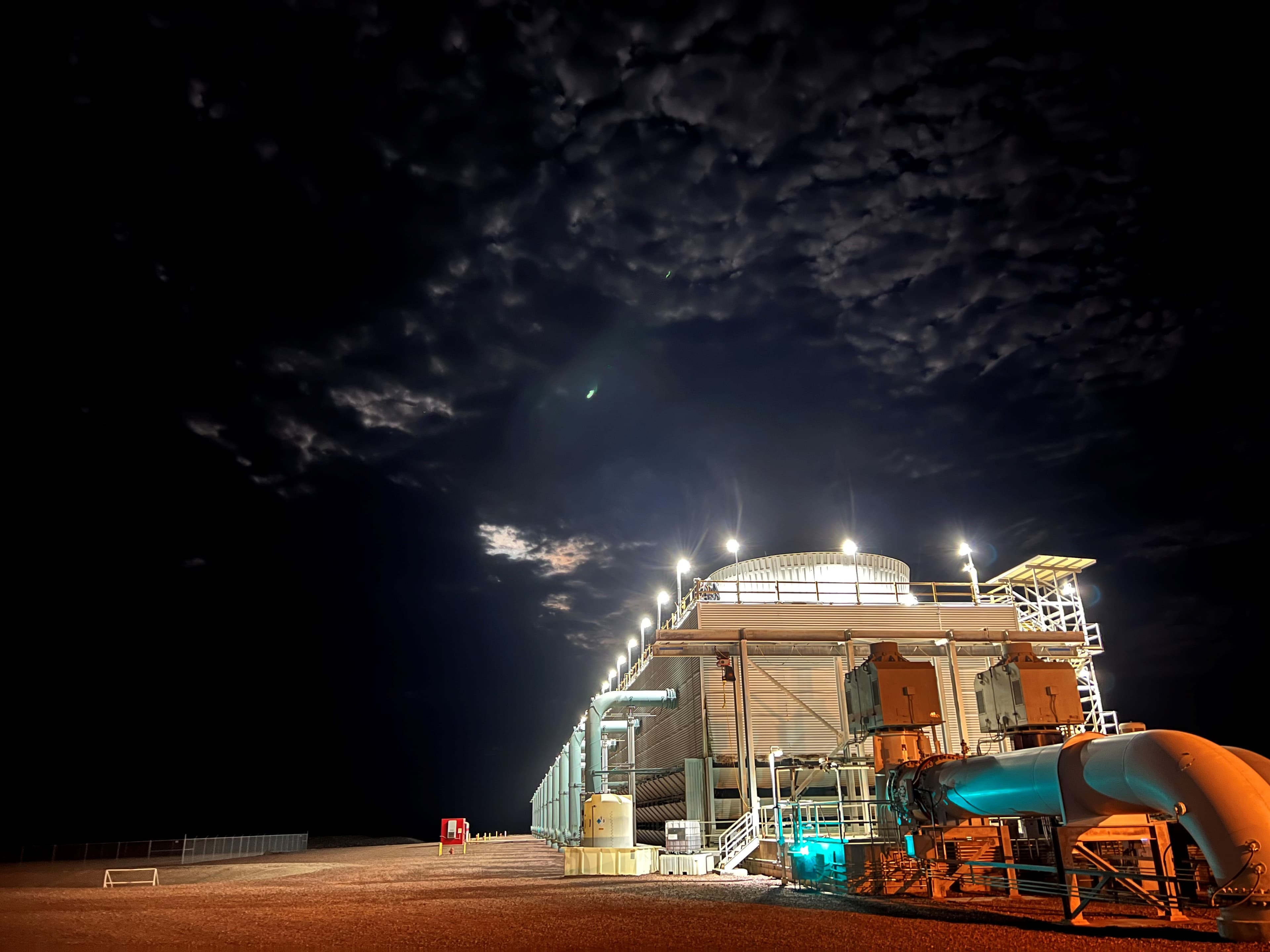 Optimize lubricant application in industrial turbines