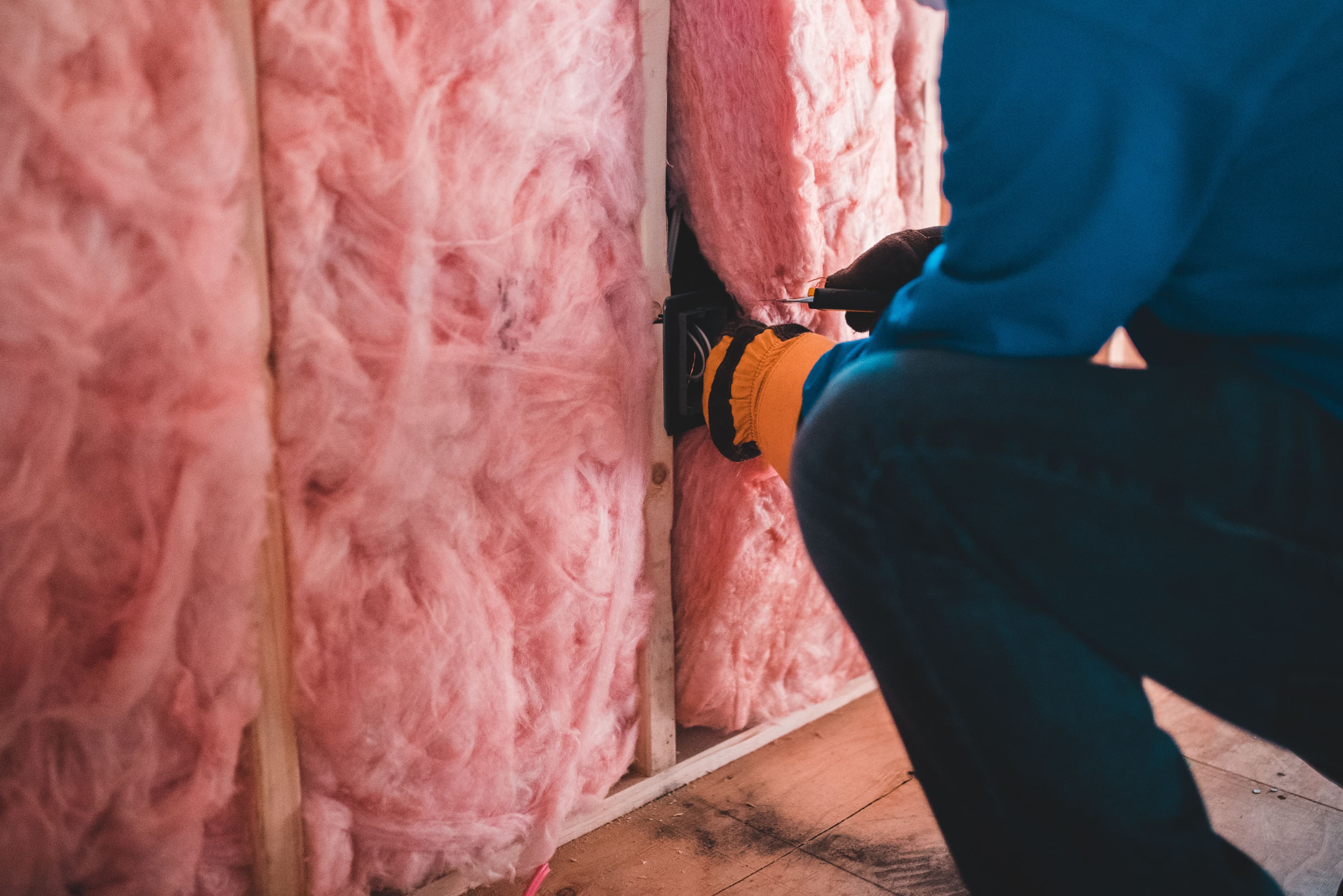 Replace fossil polyol with recycled PET in insulation